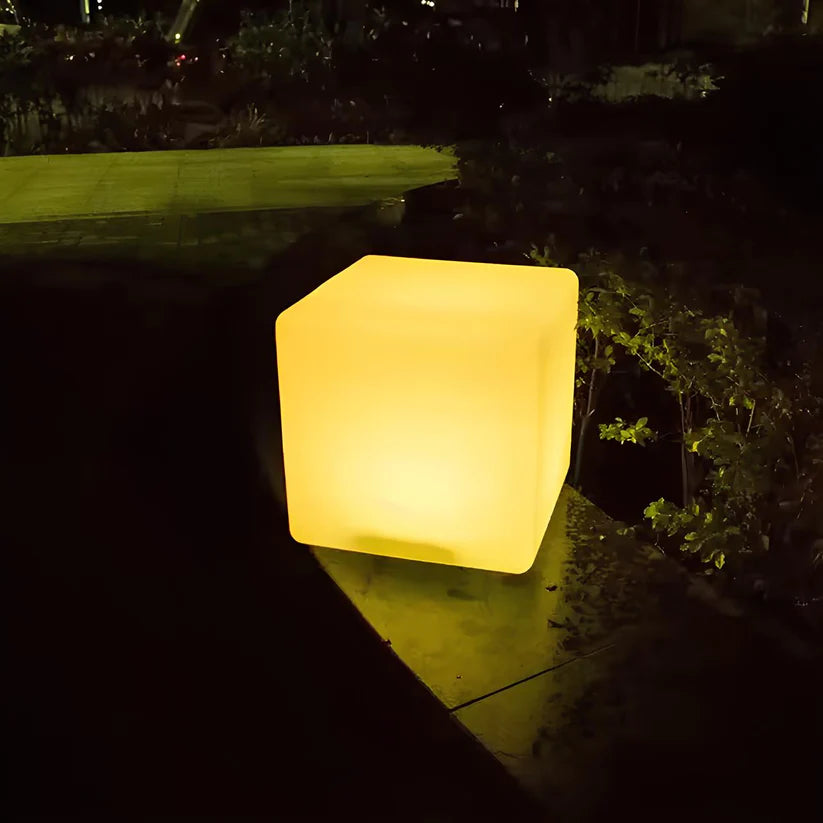 Cubic Garden Light | Modern LED Outdoor Cube Lamp