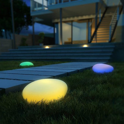 Outdoor cobblestone LED lamp detail – Woodiny
