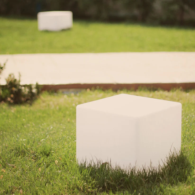 Cubic outdoor LED lamp modern design – Woodiny