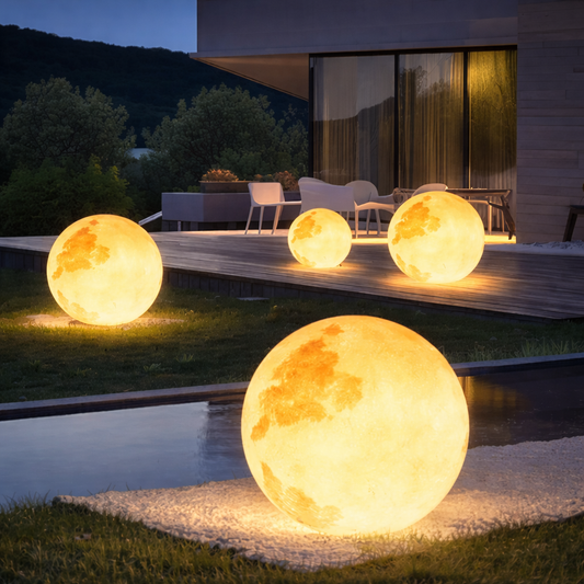 Moon Garden Light Solar LED Outdoor Lamp | Woodiny