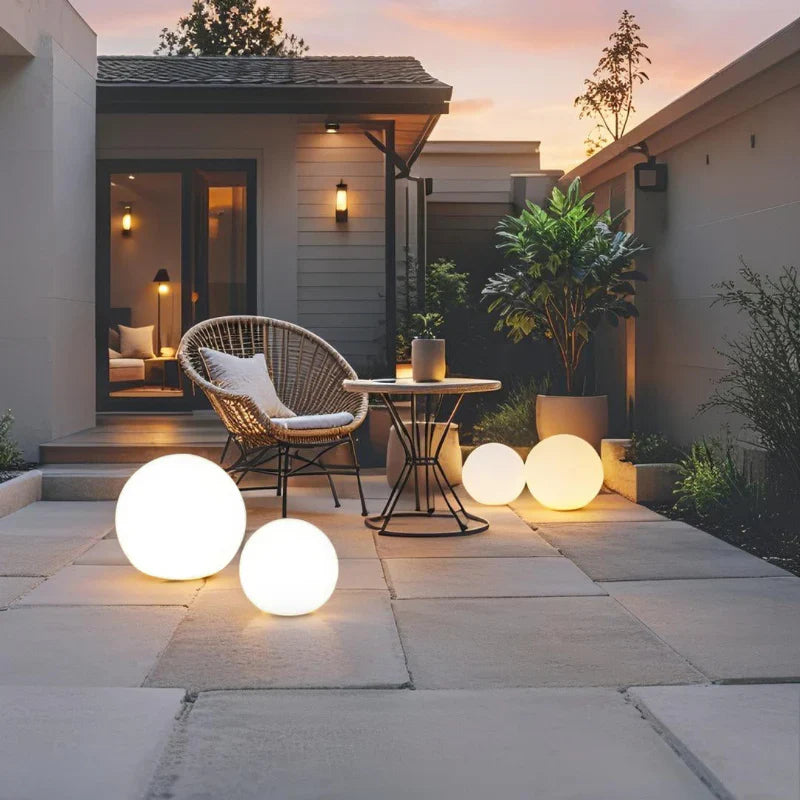 Spherical garden light size options – Woodiny