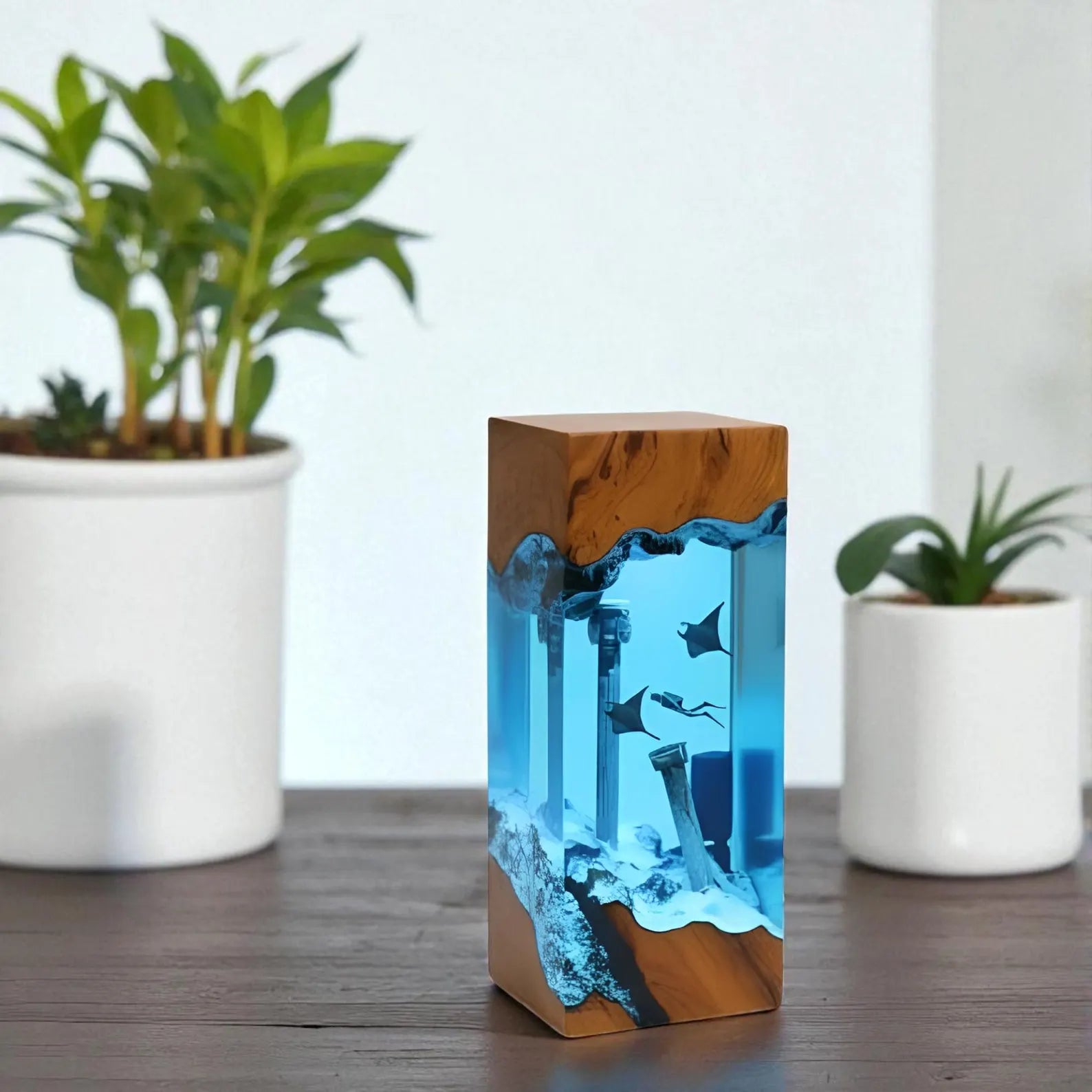 Sunken City lamp live-edge wood grain detail